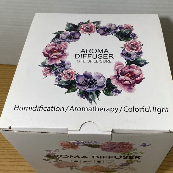 Life of Leisure Aroma Diffuser Lighted Aromatherapy Plus 10 Essential Oils Gift! - Picture 8 of 12